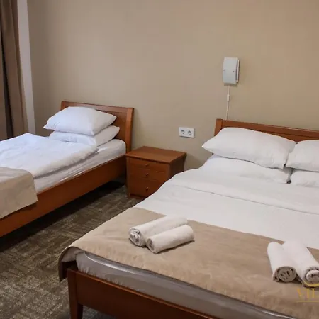 Hotel Ugar 3*