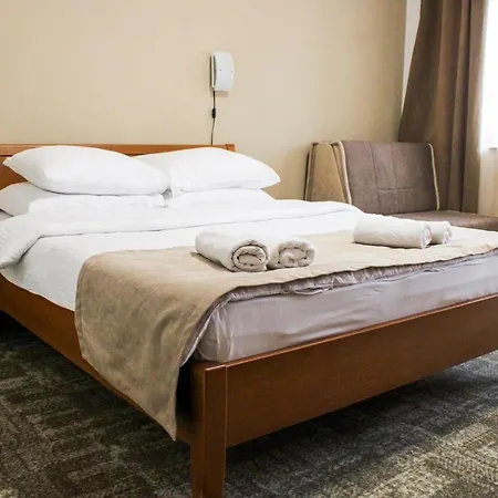 Ugar Hotel 3*